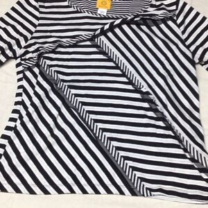 Ruby Rd. Black and White Striped Short Sleeve Top